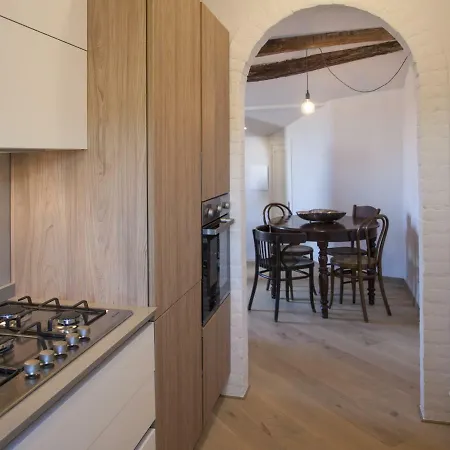 Elegante Luminoso Attico Centralissimo * סיינה