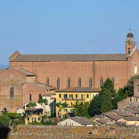 Elegante Luminoso Attico Centralissimo *