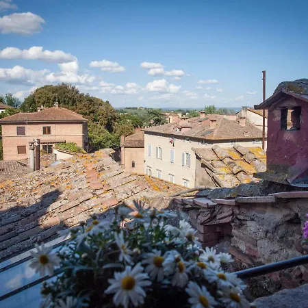 Elegante Luminoso Attico Centralissimo *