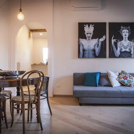 Elegante Luminoso Attico Centralissimo Appartamento Siena