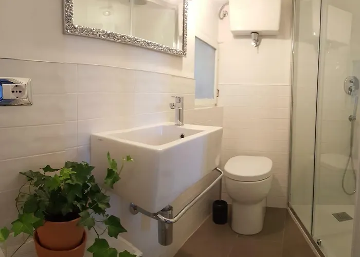 Elegante Luminoso Attico Centralissimo Daire