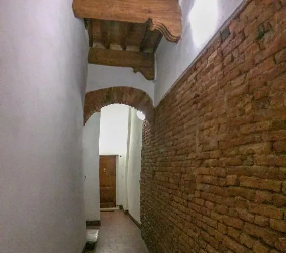 Elegante Luminoso Attico Centralissimo *