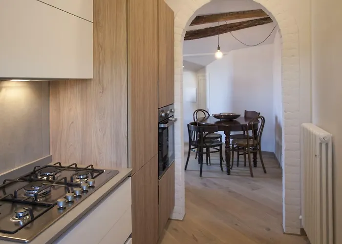 Elegante Luminoso Attico Centralissimo * Siena