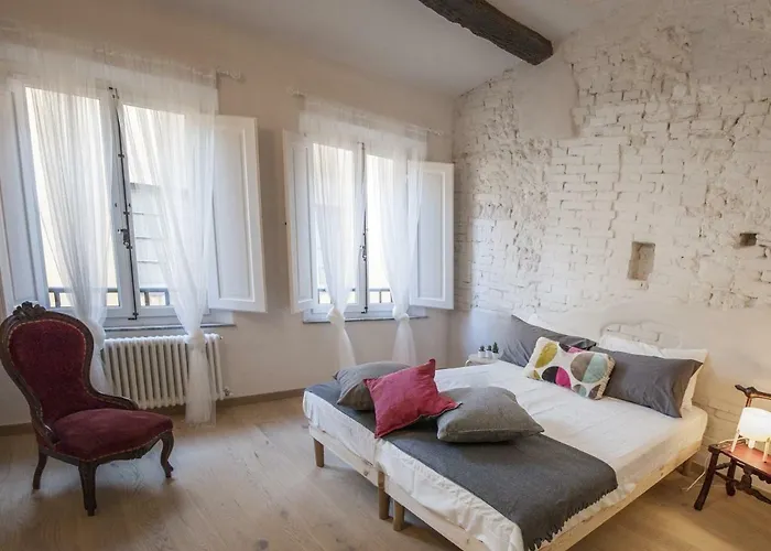 Apartamento Elegante Luminoso Attico Centralissimo *