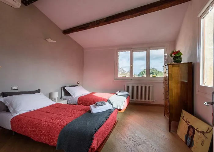 Apartamento Elegante Luminoso Attico Centralissimo *